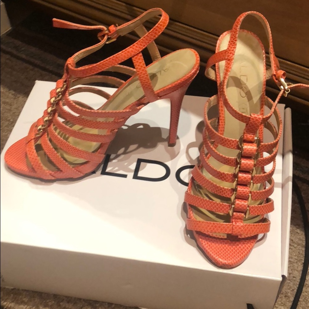 ALDO sandal heels with gold hardware. Gently used. - Picture 2 of 8